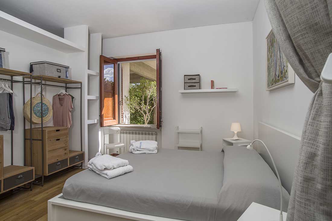 villa-costanza-Mondello-letto-1